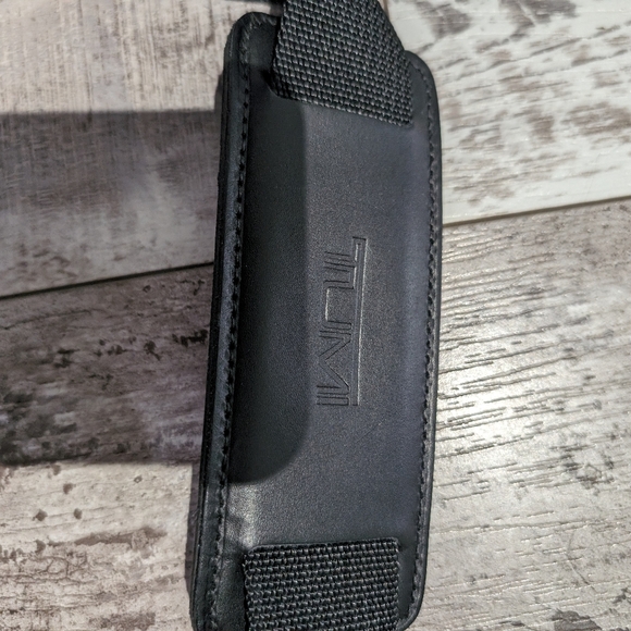 TUMI Alpha Expandable Black Monogram Briefcase/Laptop Bag W/ Aftermarket Strap! - Picture 6 of 12